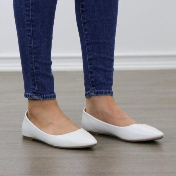 Faux Leather White Pointy Toe Flat Shoes - Picture 5 of 7